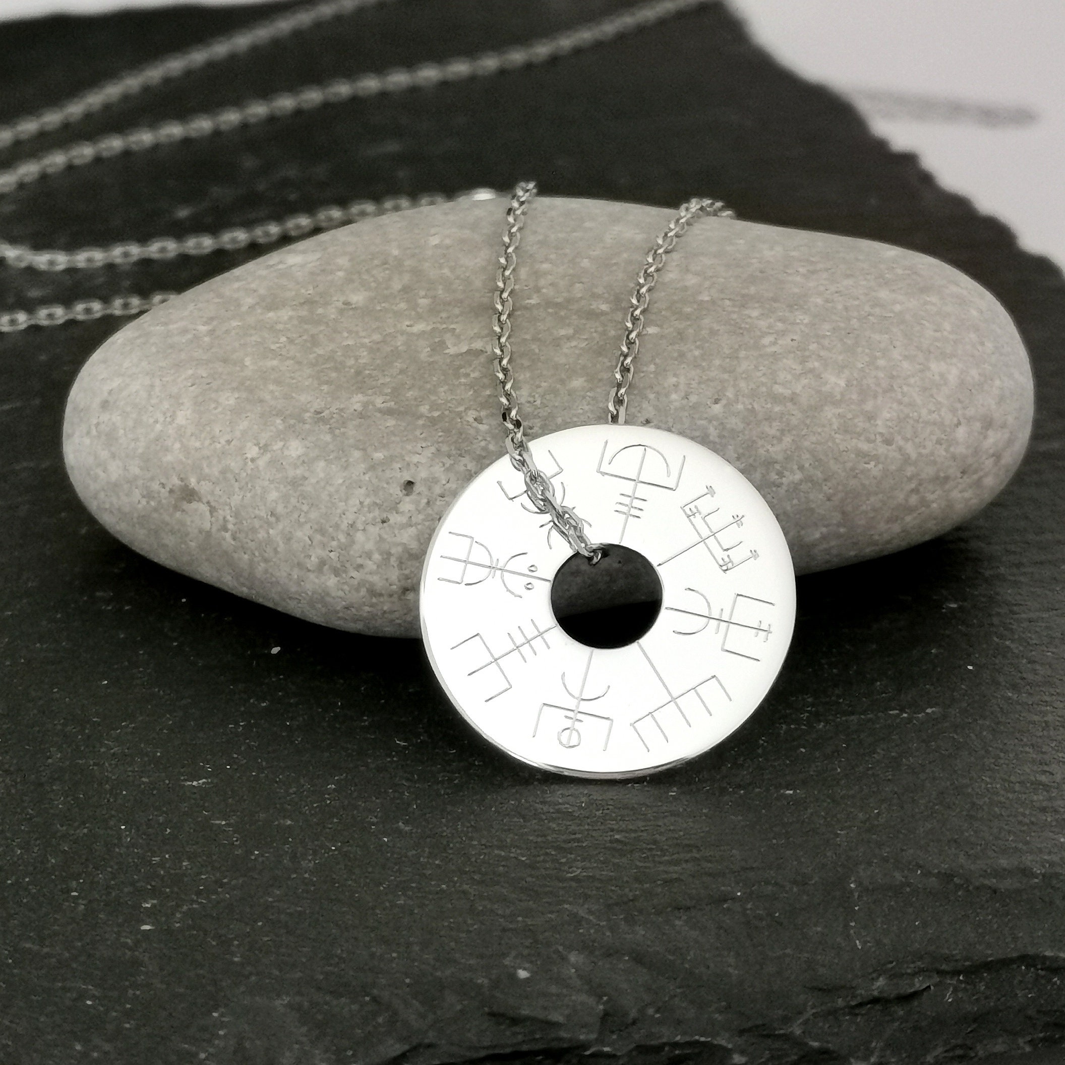 Collana Vichinga Con Amuleto Vegvisir E Rune - Doppia Faccia - Peltro Di Alta Qualità