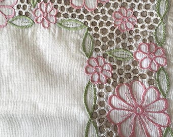 Cutwork  embroidary work floral pattern on  white soft organic Kota  saree with blouse piece for party wear | summer wear saree|Boishak sari
