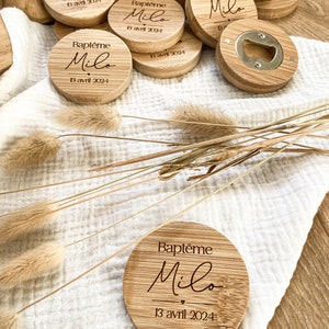 Décapsuleur en bois personnalisé cadeau invité Ouvre bouteille en bois Magnet en bois personnalisé pour mariage baptême bambou image 3