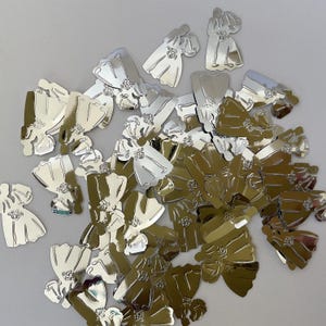 Confettis argentés pour les mariés - feuille métallique découpée brillante - réutilisez le matériel créatif, mariage, fiançailles, anniversaire