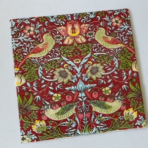 Guardanapo de papel com design de pássaros vermelhos William Morris para decoupage - guardanapo de 3 camadas 33 x 33 cm guardanapo de colagem Junk Journals Crafts Scrapbooking