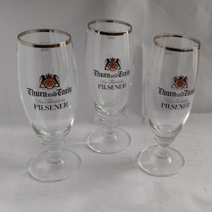 Thurn Und Taris Das Furstliche German beer tulip with gold rim 0.3l, Pilsner Glass, stemmed Beer Glass, beer drinking glassware 300ml