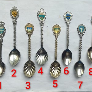 Quebec, Ste Anne De Beaupre, La Porte Saint Louis, Le Rocher Vintage souvenir collectible canadian spoons #100