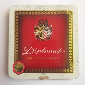 Vintage Heinecke-Zigarillos Diplomat Edelstes Sandblatt Nervenruh TEHAKO empty collectible Metal Cigar Case, Cigar Tin, Cigar box.