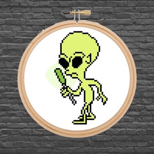 He&#39;s Got His Probe! - The Simpsons - Alien - Funny - Cartoon - Cross Stitch Pattern