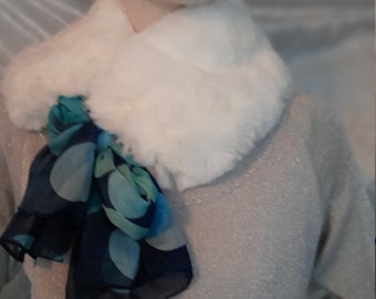 col amovible fausse forrure