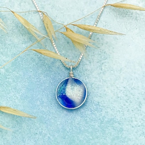 Recycled blue glass pendant necklace, murano glass techniques, handmade in france
