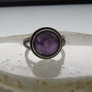 Natural Amethyst Ring - 925 Sterling Silver