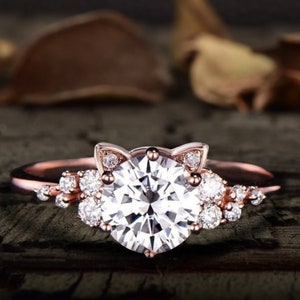 Ronde Moissanite Cat verlovingsring 7 mm unieke Cat Moissanite Cluster Ring Snowdrift Ring Gold Cat Ring verjaardagscadeau voor kattenliefhebber