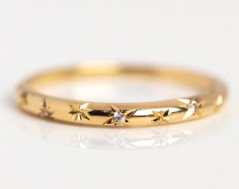 14k Gold Starburst Ring: Moissanite North Star Band
