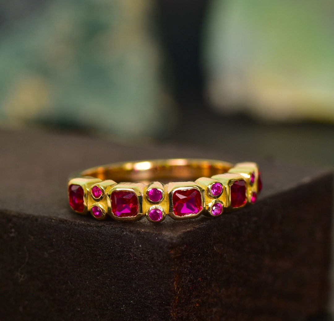 Art Deco Ruby Eternity Band: 14k Gold Wedding Anniversary Ring - Etsy