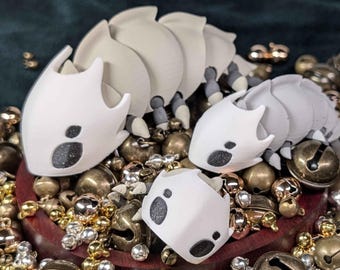 Bell Beast articulated figurine | Poseable Leg Flexi Bellbeast | Hollow Knight Silksong Bell Beast Flexi Figure