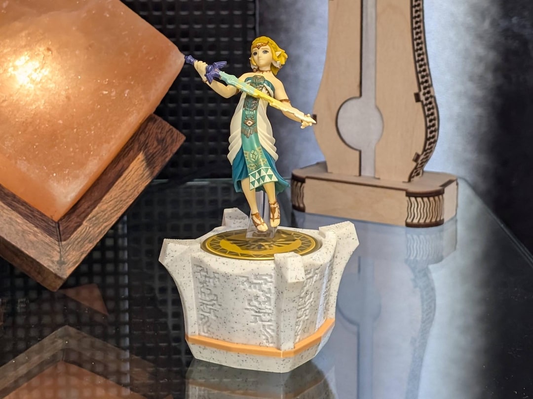 Display Stand Hori Amiibo Case Animal Crossing TCG Binder For Mini