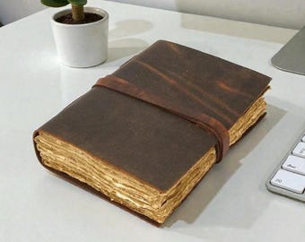 Cuaderno de cuero vintage con bordes irregulares: diario de viaje hecho a mano, cuaderno de bocetos