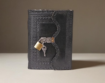 Handmade Leather Journal: Secure Lock & Key, 200 Unlined Pages