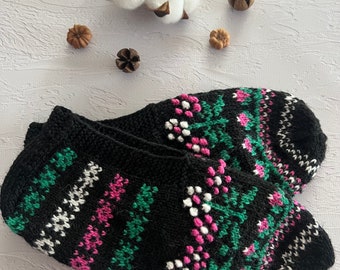 Handmade traditional women socks