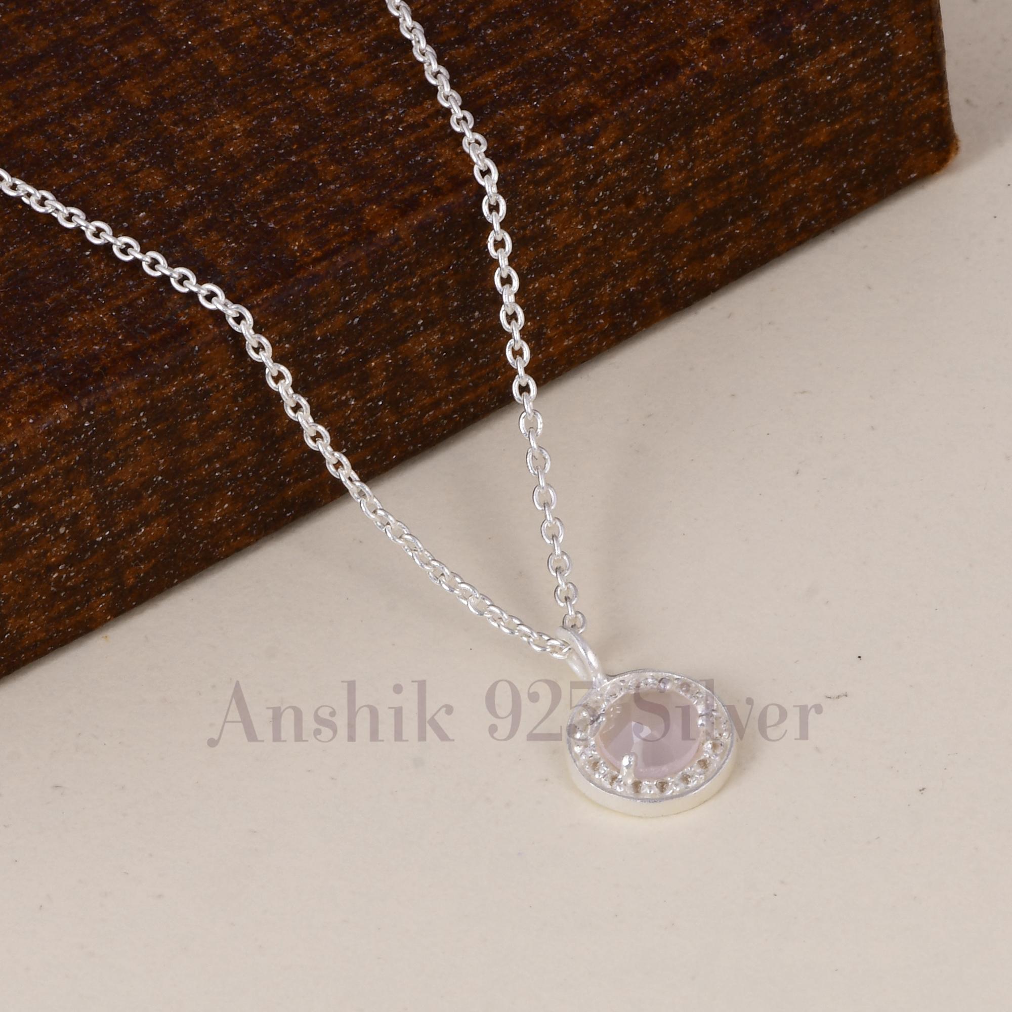 繊細なローズクォーツ ハロー ネックレス - 925 スターリング シルバー