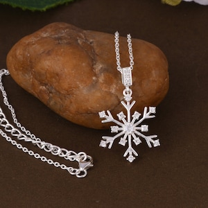 Snowflake Necklace | Winter Necklace | Snowflake Pendant | 925 Silver Jewelry | Cubic Zirconia Necklace  | Valentine&#39;s Day Gift For Love.