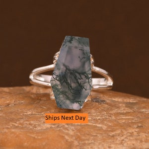 Coffin Ring, Green Moss Agate Ring, 925 Sterling Silver Ring, Agate Ring, Handmade Ring, Coffin Moss Agate Ring, Natural Gemstone Ring.