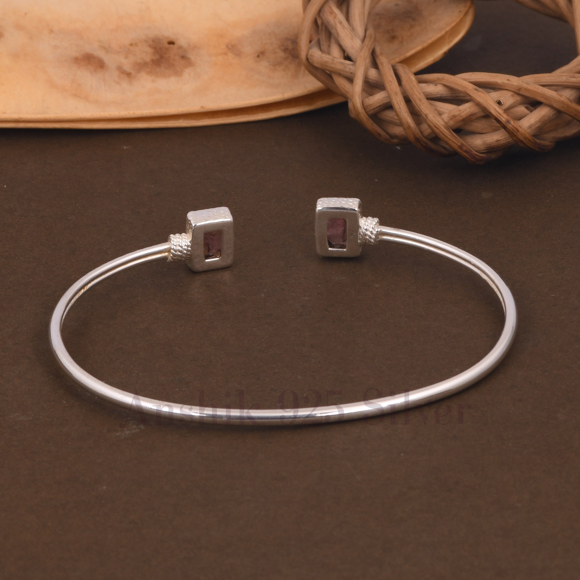 お盆期間セール中　ストロベリークオーツバングル お盆期間セール中 ストロベリークオーツバングル