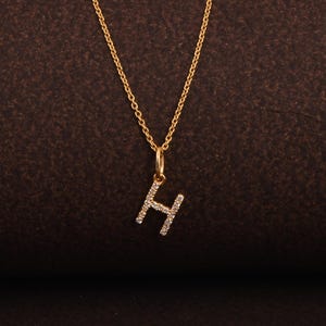 Atractivo collar de oro amarillo macizo de 14 quilates, delicado colgante con letra H, collar con dije de diamantes, joyería hecha a mano, regalo personalizado para hermana.