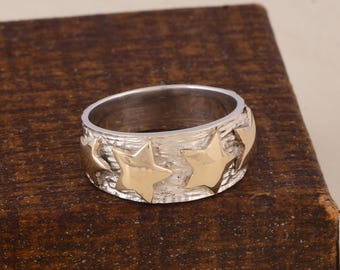 925 Sterling Silver Star Band Ring / Two Tone Women's Ring / Textured Celestial Jewelry / Handmade Statement Ring / Gift For Love.