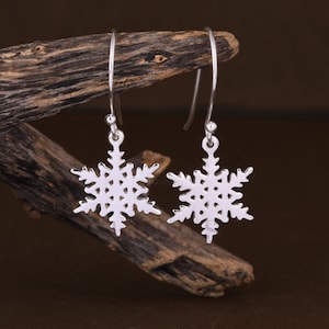 Precious Snowflake Earrings, Hypoallergenic Wanderlust Jewelry, Gift Aesthetic Jewelry, Antique Silver Snowflake Jewelry, Winter Jewelry.