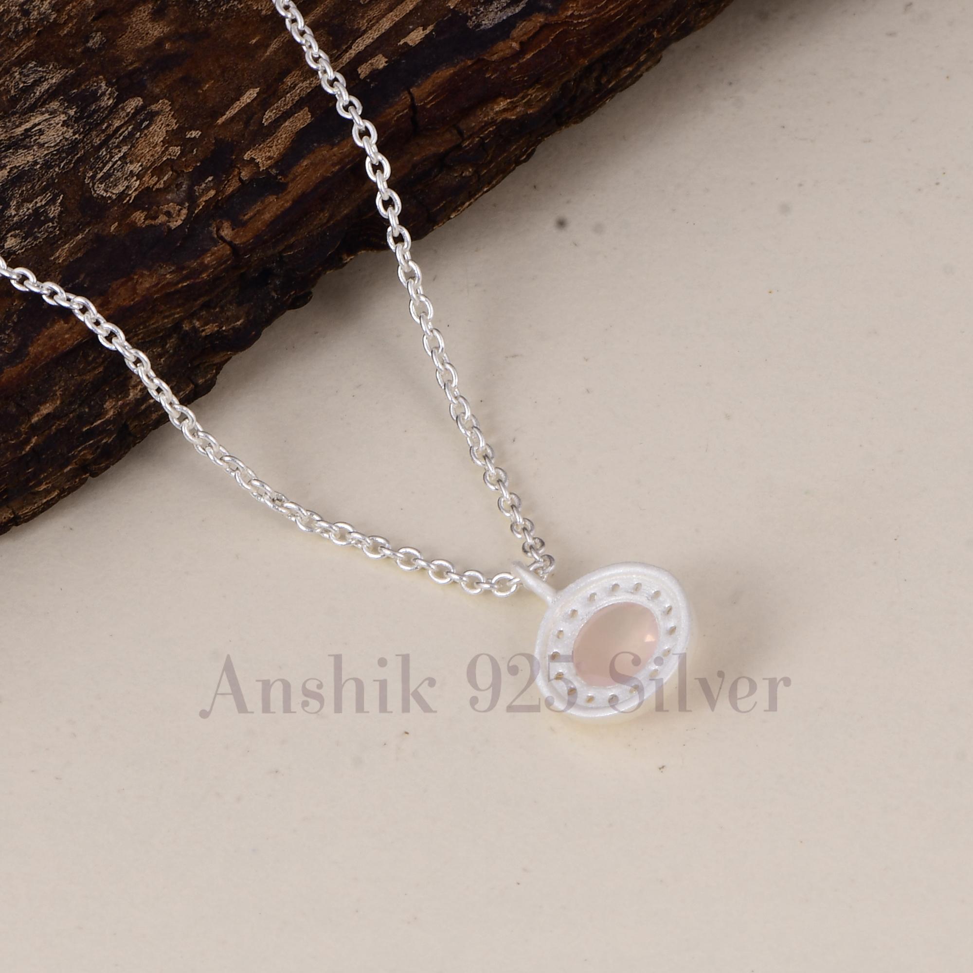 繊細なローズクォーツ ハロー ネックレス - 925 スターリング シルバー