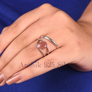 Bague en quartz fraise naturelle fabriquée à la main, bague en pierres précieuses, bague empilable rose, bijoux en argent sterling 925, cadeau de fiançailles, bague pour la mariée