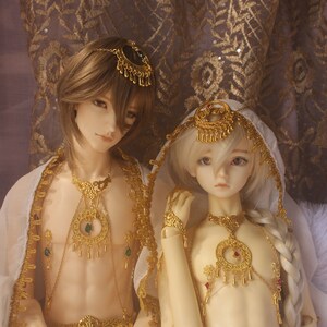 Custom male top doll