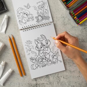 Bambi en Thumper Kleurplaten printbare pagina's voor meisjes, Forest stripfiguren Print om in te kleuren, Instant Download vellen om in te kleuren afbeelding 2