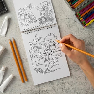 Bambi en Thumper Kleurplaten printbare pagina's voor meisjes, Forest stripfiguren Print om in te kleuren, Instant Download vellen om in te kleuren afbeelding 3