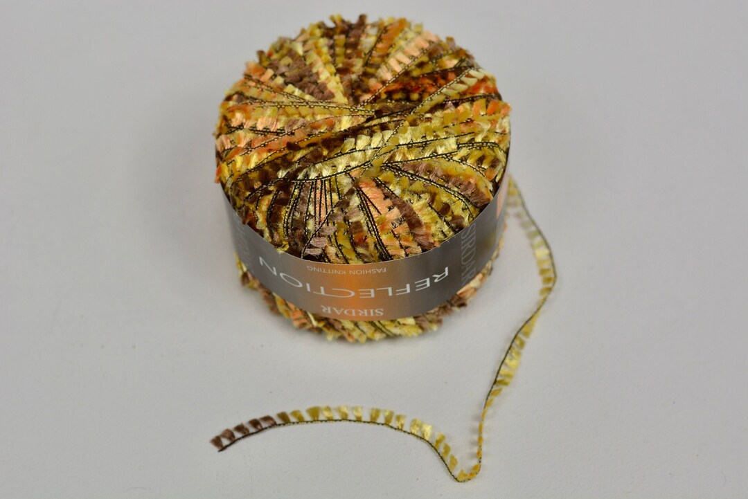 Sirdar Reflection Effect Yarns Mini Flag Yarn 25 Gram 63 Yards Brown