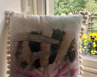 Bumble Bee design cushion covers 16”