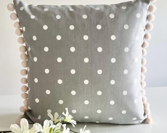 Grey spotty cushion/covers