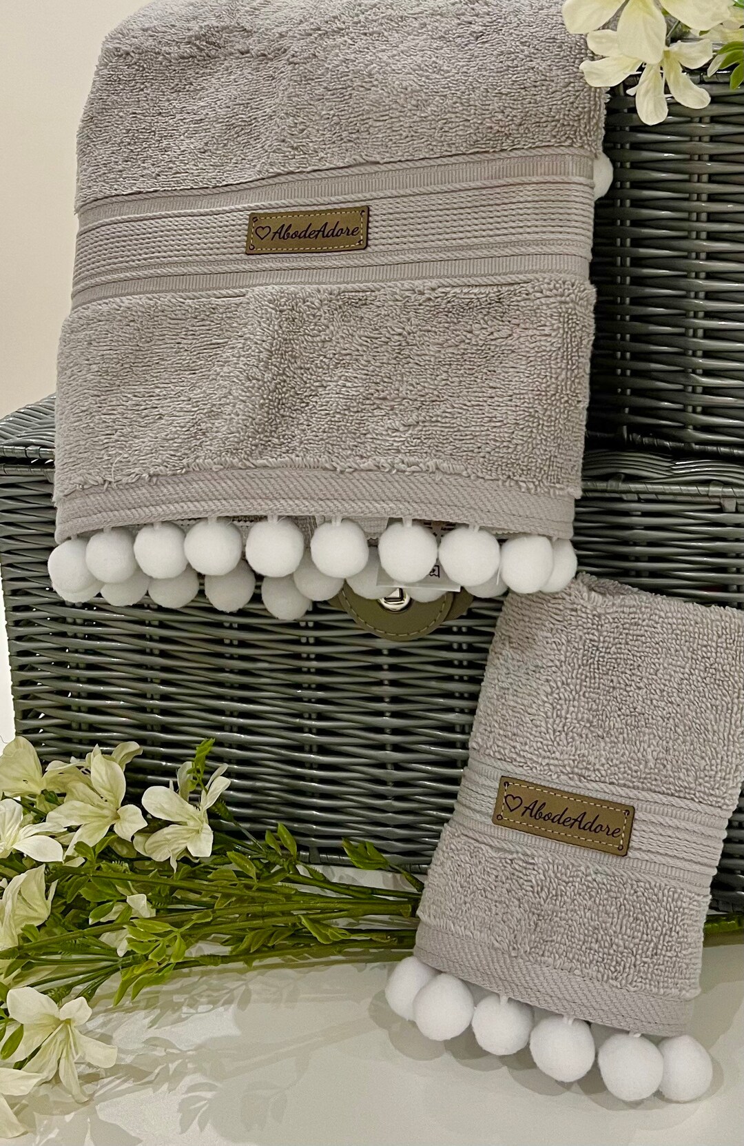 Luxury Hand Towels With Pompoms Etsy UK