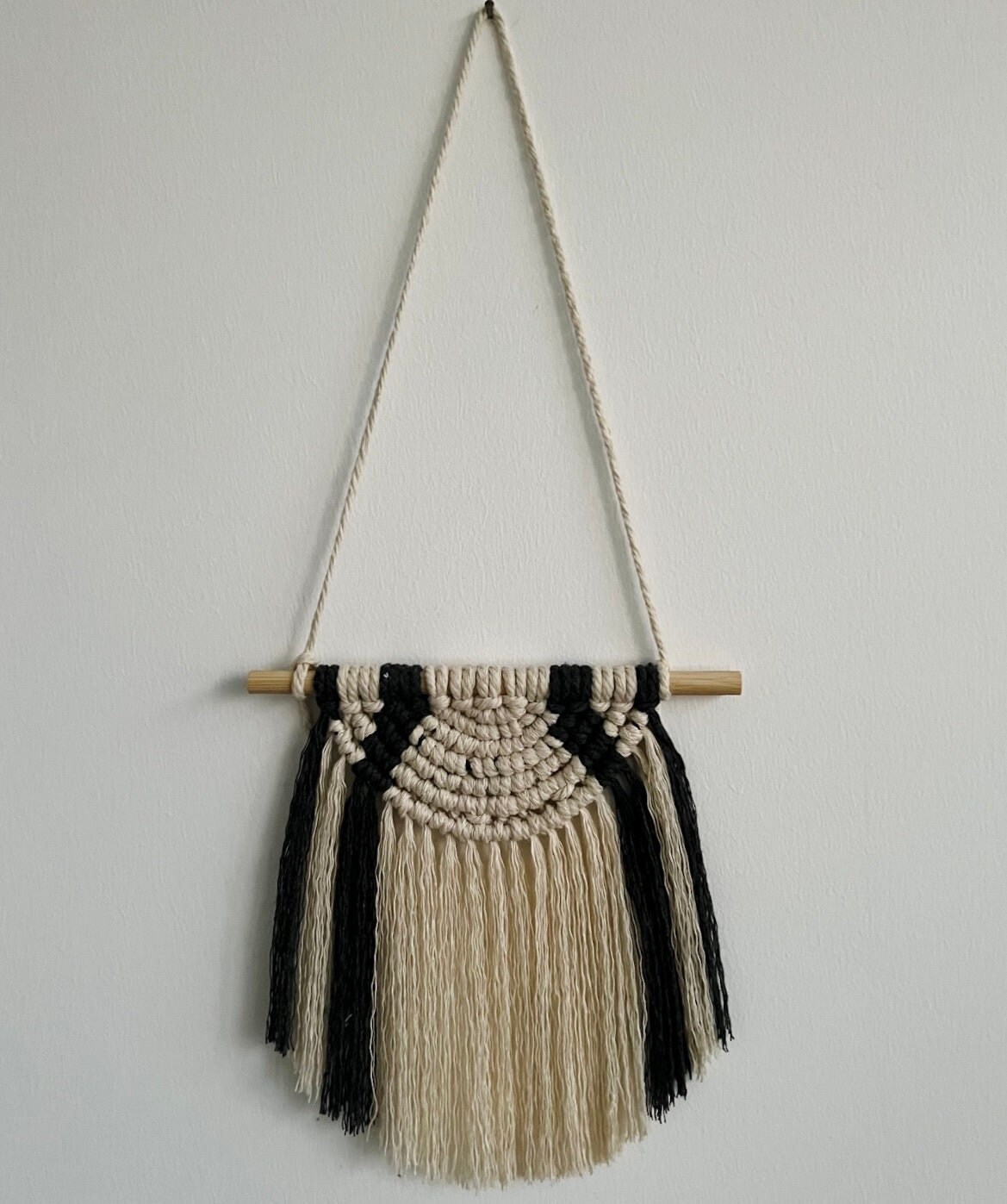 Accrochage Mural en Macramé