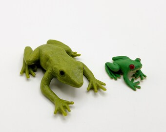 2pc Frogs, Large and Mini, Diorama Supplies, Small Plastic Animals, Craft Supplies, Fairy Garden, Woodland, Miniatures, Terrarium Figure