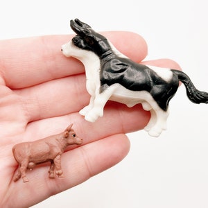 2pc Cows, Large and Mini, Diorama Supplies, Small Plastic Animals, Craft Supplies, Fairy Garden, Miniatures, Terrarium Figure, Chicken Hens