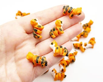 Mini Tiger Articulated Fidgets 3D Printed Animals Miniatures Diorama Supplies Desk Pet Tiny Mini House Baby Figures Safari Zoo Micro Fidgets