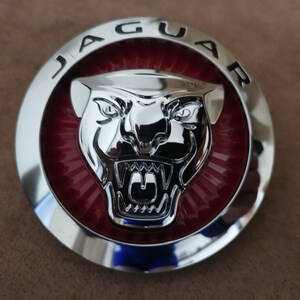 JAGUAR GROWLER PIN BADGE JAGUAR GROWLER PIN BADGE