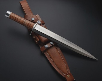 Fantasy Daggers for men handmade d2 steel daggers