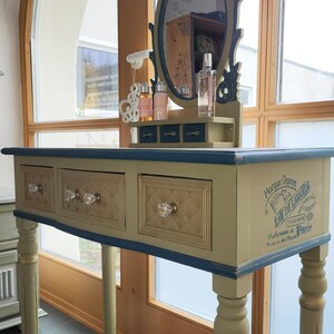 Dressing table / dressing table, retro style