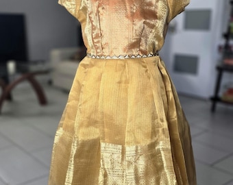 Pattu pavadai gouden zakdoekje voor kinderen