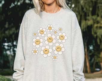 Daisy Sweatshirt Kawaii Sweater Retro Smiley Sweatshirt Floral Crewneck Plant Sweatshirt Retro Daisy Shirt Flower Hoodie Summer Sweatshirt