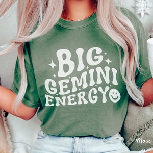 Gemini Shirt Gemini Gifts Smiley Face Shirt Astrology Clothes Gemini Zodiac Gifts Gemini Sweatshirt Comfort Colors Shirt Zodiac Shirt