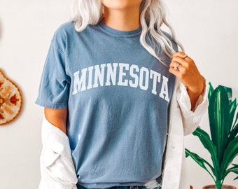 Minnesota Shirt Comfort Colors Shirt Minnesota Sweatshirt Minnesota Gifts Travel Shirt Varsity Sweatshirt Nature Shirt Minnesota Tshirt