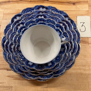 Antique Johnson Brothers Savoy Pattern   6 piece Place Setting    SHAMROCK Flow Blue Plate  FREE SHIPPING  Set #3w/flaws