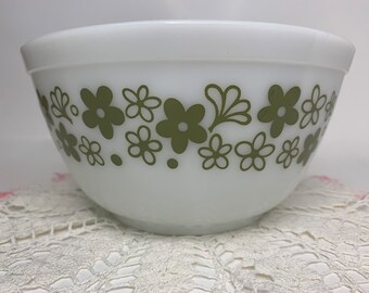 Pyrex, Spring Blossom, Green, Mixing Bowl, 402, Green and White