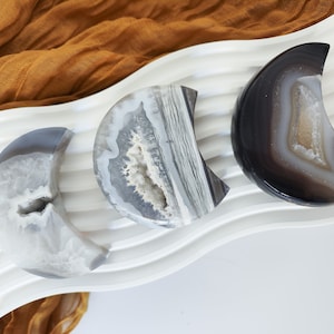 Druzy Agate Moon Crystal Carving